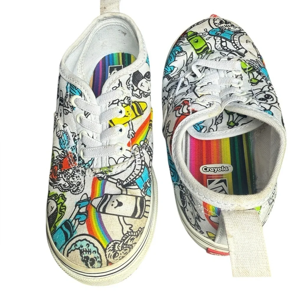 Vans Skate Lace Up Shoes Authentic Crayola DIY/ Sketch your Way Toddler Sneakers